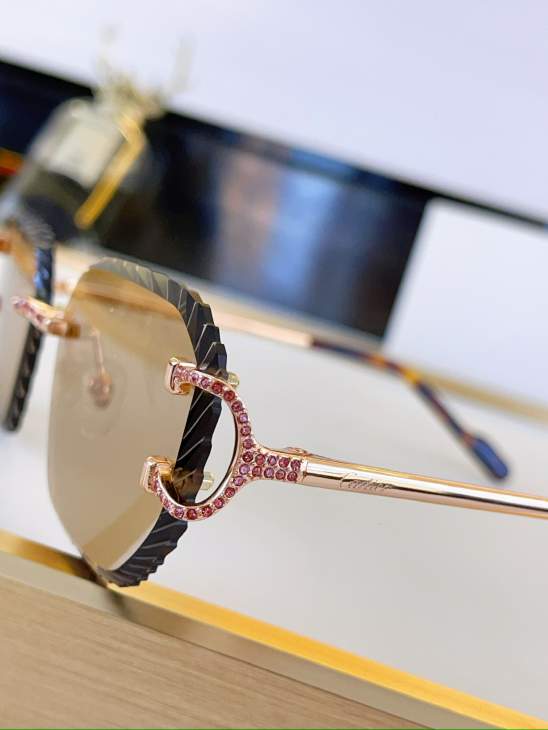 Picture of Cartier Sunglasses _SKUfw80914841fw